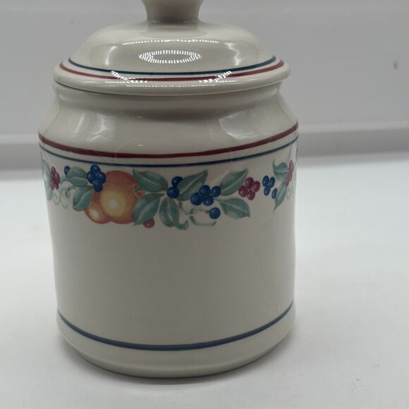 Corelle Coordinates by Corning Abundance Medium Canister with Lid 6 1/2" tall - Picture 1 of 4